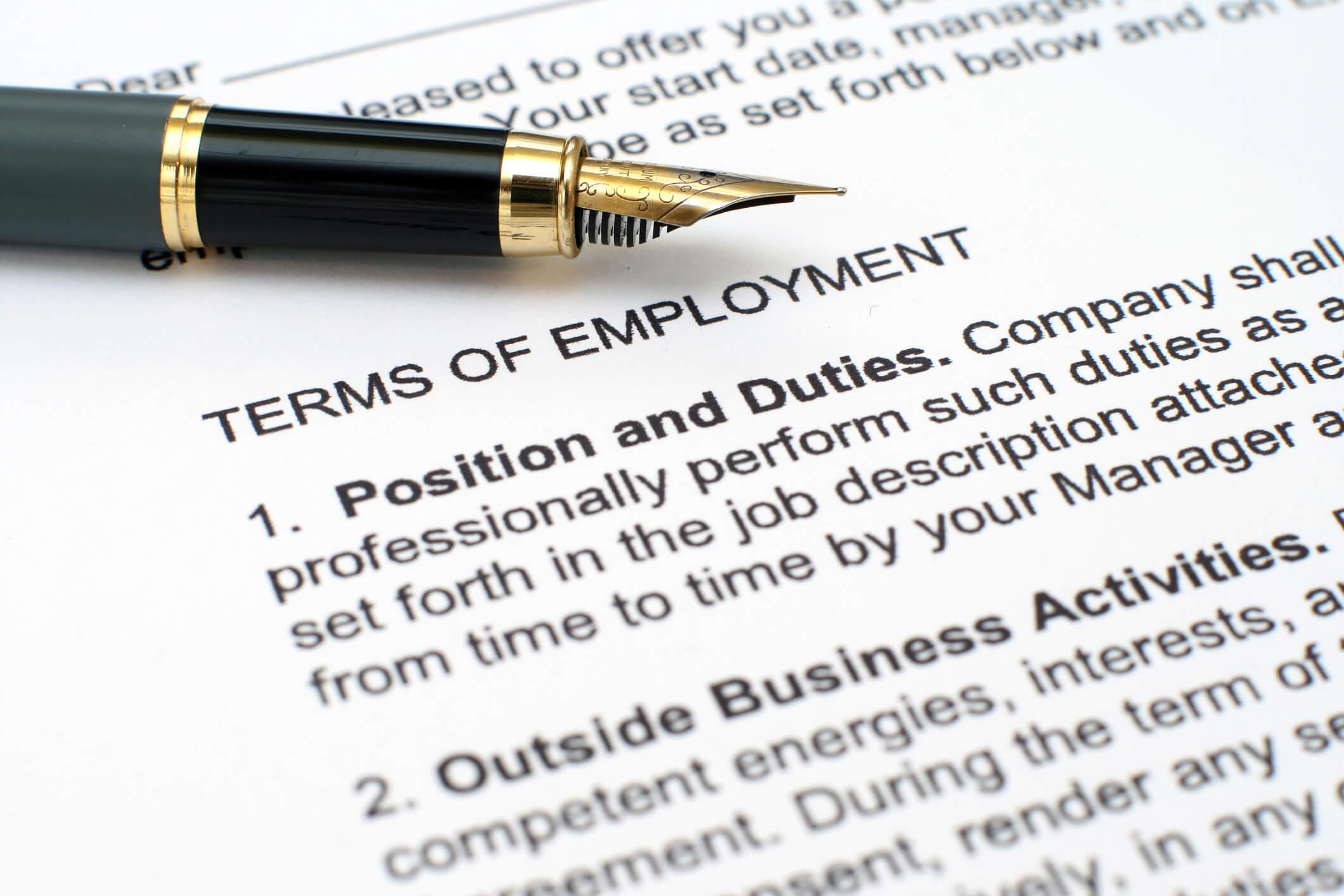 Employment law contract